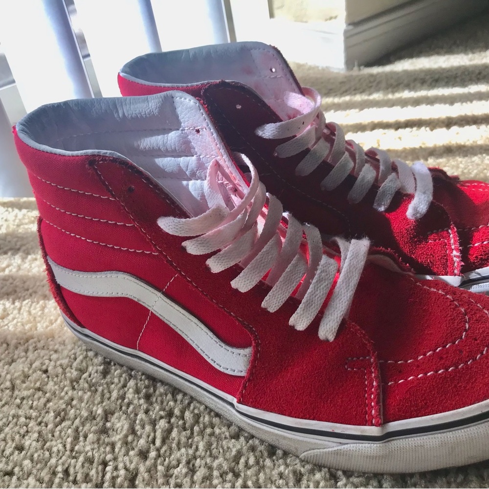 Women 8.5 Skateboarding Vans - Picture 2 of 4